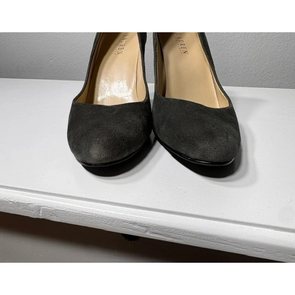 Lauren Ralph Lauren Suede Pumps Womens Size 9B Olive Green Round Toe Heels